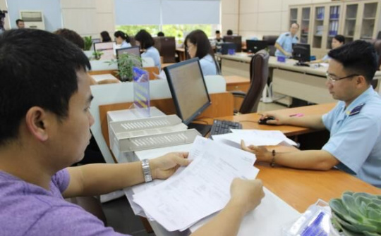 Ngành hải quan 'chạy nước rút' 3 tháng cuối năm