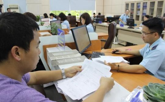Ngành hải quan 'chạy nước rút' 3 tháng cuối năm