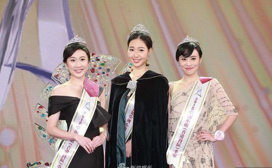 Tân Hoa hậu châu Á vừa đăng quang đã bị chê tơi tả