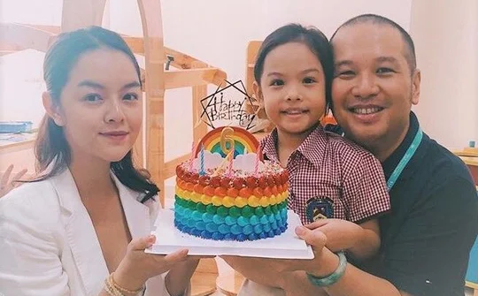 Phạm Quỳnh Anh tái ngộ chồng cũ cùng tổ chức sinh nhật cho con gái