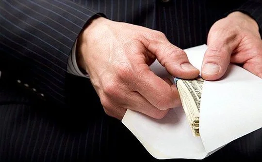Mở rộng khái niệm 'tham nhũng' nhằm hoàn thiện pháp luật về phòng, chống tham nhũng trong kinh doanh