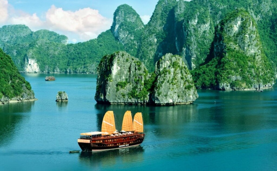 Quảng Ninh sẽ đón vị khách quốc tế thứ 15 triệu 