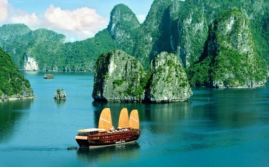 Quảng Ninh sẽ đón vị khách quốc tế thứ 15 triệu 