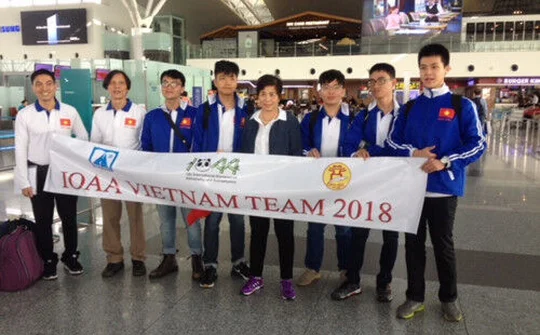 Việt Nam giành Huy chương Vàng Olympic Thiên văn và Vật lí thiên văn quốc tế