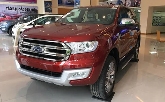 Xe Thái Lan hơn 400 triệu đồng ồ ạt về Việt Nam