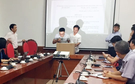 Vinamilk đưa ra giá thấp hơn đối thủ nhiều tỷ đồng trong gói thầu 'Sữa học đường'