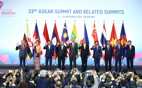 Thủ tướng chia sẻ các sáng kiến về hợp tác ASEAN