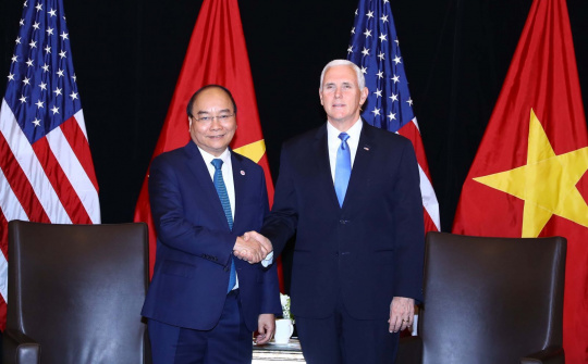 Phó Tổng thống Mỹ hội kiến Thủ tướng Việt Nam