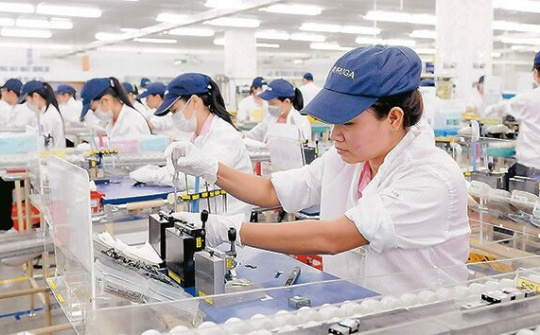 Các ngành công nghiệp trọng điểm tăng trưởng ấn tượng