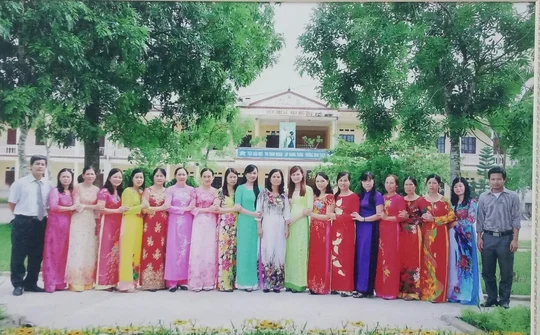 Trường Tiểu học Hoằng Hợp: Nơi chèo lái con đò tri thức