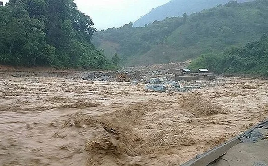 Công văn chỉ đạo ứng phó với mưa lũ, lũ quét, sạt lở đất
