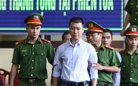 Vụ đánh bạc ngàn tỷ: 'Ông trùm' Phan Sào Nam giao nộp hơn 1.000 tỷ đồng trong vòng 2 tuần