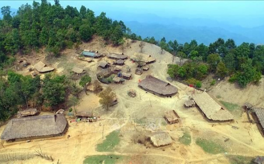 Chuyện về các cô giáo cắm bản nơi 'đỉnh trời' Pú Vang