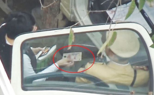 Kỷ luật 21 cán bộ, chiến sĩ CSGT Hà Nội