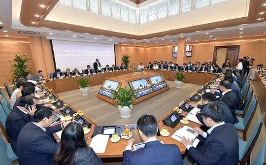 'Hà Nội chuyển biến mạnh nhưng Thủ tướng mong đợi nhiều hơn nữa'