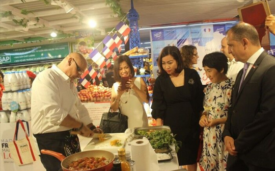 Nông sản Pháp tìm đường vào hệ thống bán lẻ Việt Nam