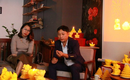 Nến Đại Việt độc đáo cho mùa Tết Kỷ Hợi