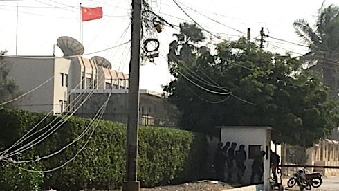 Tấn công lãnh sự quán Trung Quốc tại Pakistan, 2 người thiệt mạng