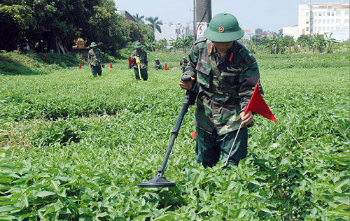Hàng nghìn nạn nhân thương vong do bom, mìn tồn sót trong 5 năm