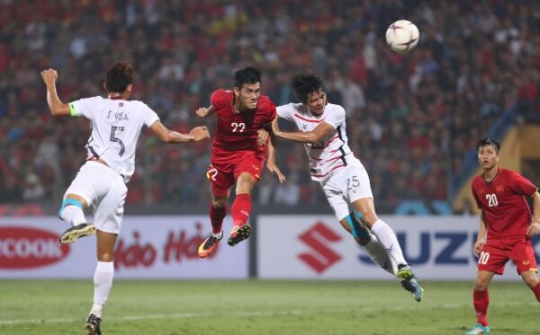 Việt Nam vào bán kết AFF Cup với ngôi đầu bảng A