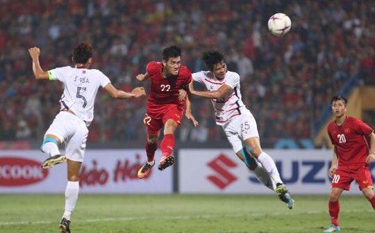 Việt Nam vào bán kết AFF Cup với ngôi đầu bảng A