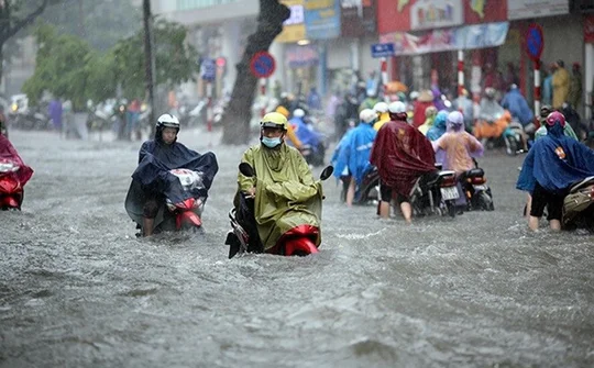 Dự báo thời tiết ngày 25/11: Bão số 9 đổ bộ, hàng loạt tỉnh nguy cơ ngập lụt