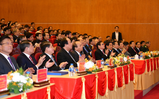 Thủ tướng chứng kiến Cao Bằng đón dòng vốn đầu tư mới