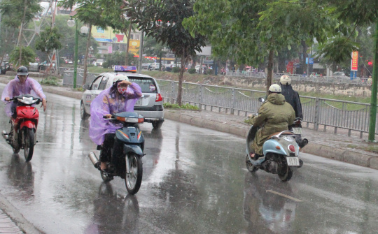 Dự báo thời tiết 26/11: Nam Trung Bộ tiếp tục mưa to, miền Bắc trời se lạnh