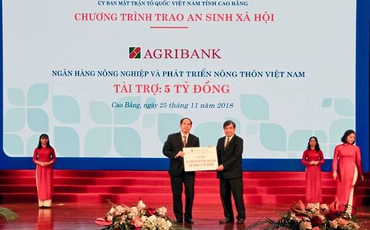 Agribank cam kết đầu tư hơn 700 tỷ đồng vào Cao Bằng