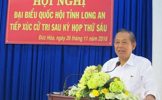 Phó Thủ tướng Trương Hòa Bình tiếp xúc cử tri tại Long An