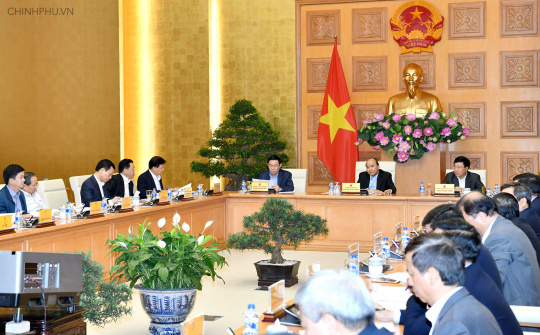 Thủ tướng chủ trì họp Thường trực Chính phủ về xây dựng Nghị quyết 01 năm 2019