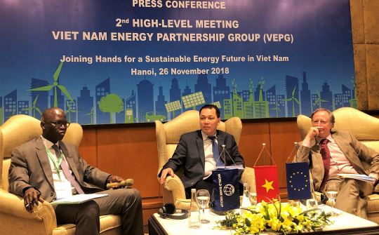 Nhu cầu 150 tỷ USD năm 2030 cho ngành điện: Liệu có khả thi?