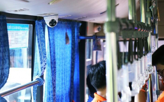 TP. HCM gắn loa, camera trên 26 xe buýt để chống quấy rối tình dục