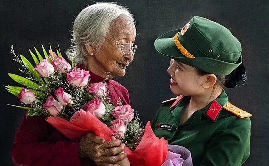 Điều kiện xét tặng danh hiệu vinh dự Nhà nước 'Bà mẹ Việt Nam anh hùng'