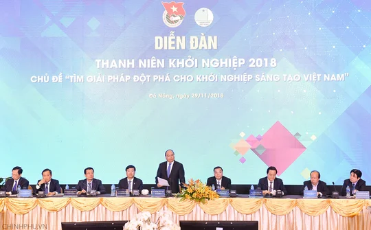 Thủ tướng tham dự Diễn đàn Thanh niên khởi nghiệp 2018