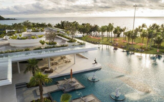 Mạng lưới du lịch lớn nhất Canada bình chọn bãi Kem là bãi biển đẹp nhất thế giới