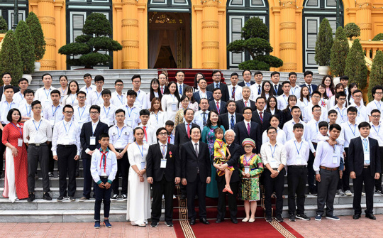 Tổng Bí thư, Chủ tịch nước gặp mặt học sinh, sinh viên tiêu biểu, xuất sắc