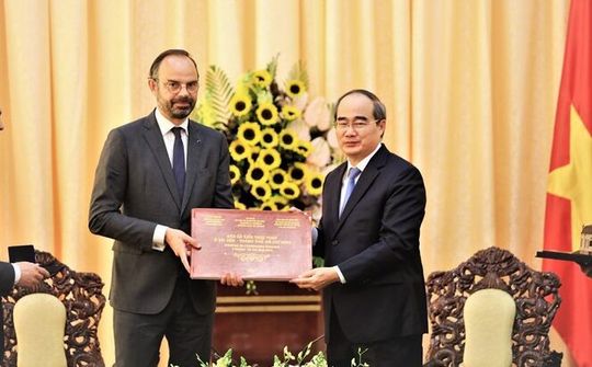 Thủ tướng Pháp cùng 40 Tập đoàn thăm TP. Hồ Chí Minh