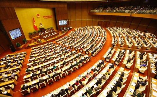 Quốc hội chốt chỉ tiêu GDP 2019 tăng 6,6-6,8%