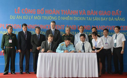 Việt Nam và Hoa Kỳ hoàn thành Dự án xử lý môi trường tại sân bay Đà Nẵng