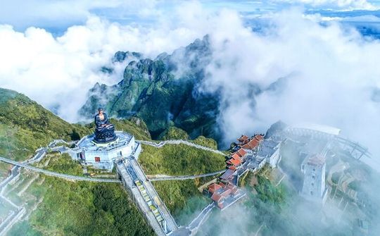 Chuyện chưa kể về Fansipan ngày ấy, bây giờ