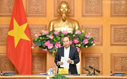 Thủ tướng chủ trì họp phiên đầu tiên của Tiểu ban Kinh tế - Xã hội