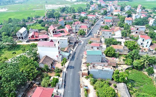 Huyện đầu tiên tại Bắc Giang đạt chuẩn nông thôn mới 