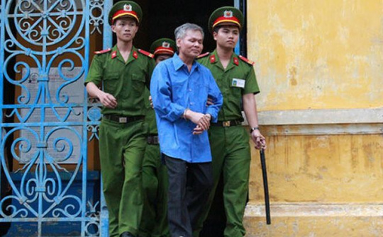 Bắt giam hai cựu Tổng giám đốc Bảo hiểm Xã hội Việt Nam