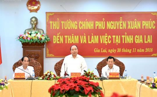 Thủ tướng Nguyễn Xuân Phúc làm việc tại Gia Lai