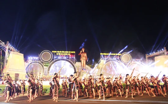 Gia Lai: Khai mạc Festival Văn hóa Cồng chiêng Tây Nguyên năm 2018 