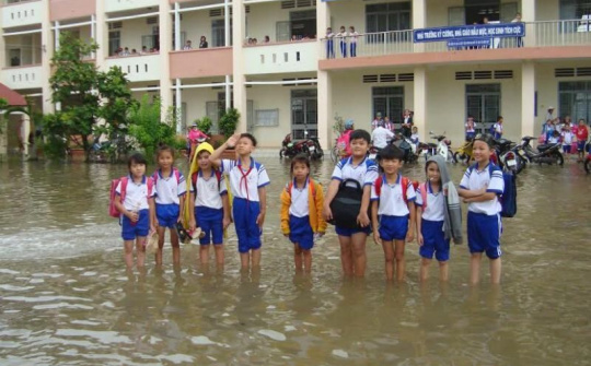 Bộ GD&ĐT gửi công điện khẩn chủ động phòng tránh thiệt hại do mưa lũ