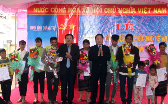 Chủ tịch nước quyết định nhập quốc tịch Việt Nam cho 119 người