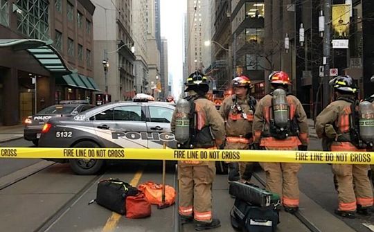 Nhiều thành phố của Canada bị đe doạ đánh bom