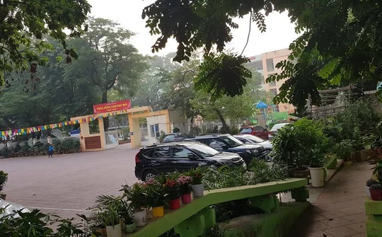 Phường Kim Liên (Đống Đa): 'Xẻ thịt' trường mầm non cho thuê trái phép?